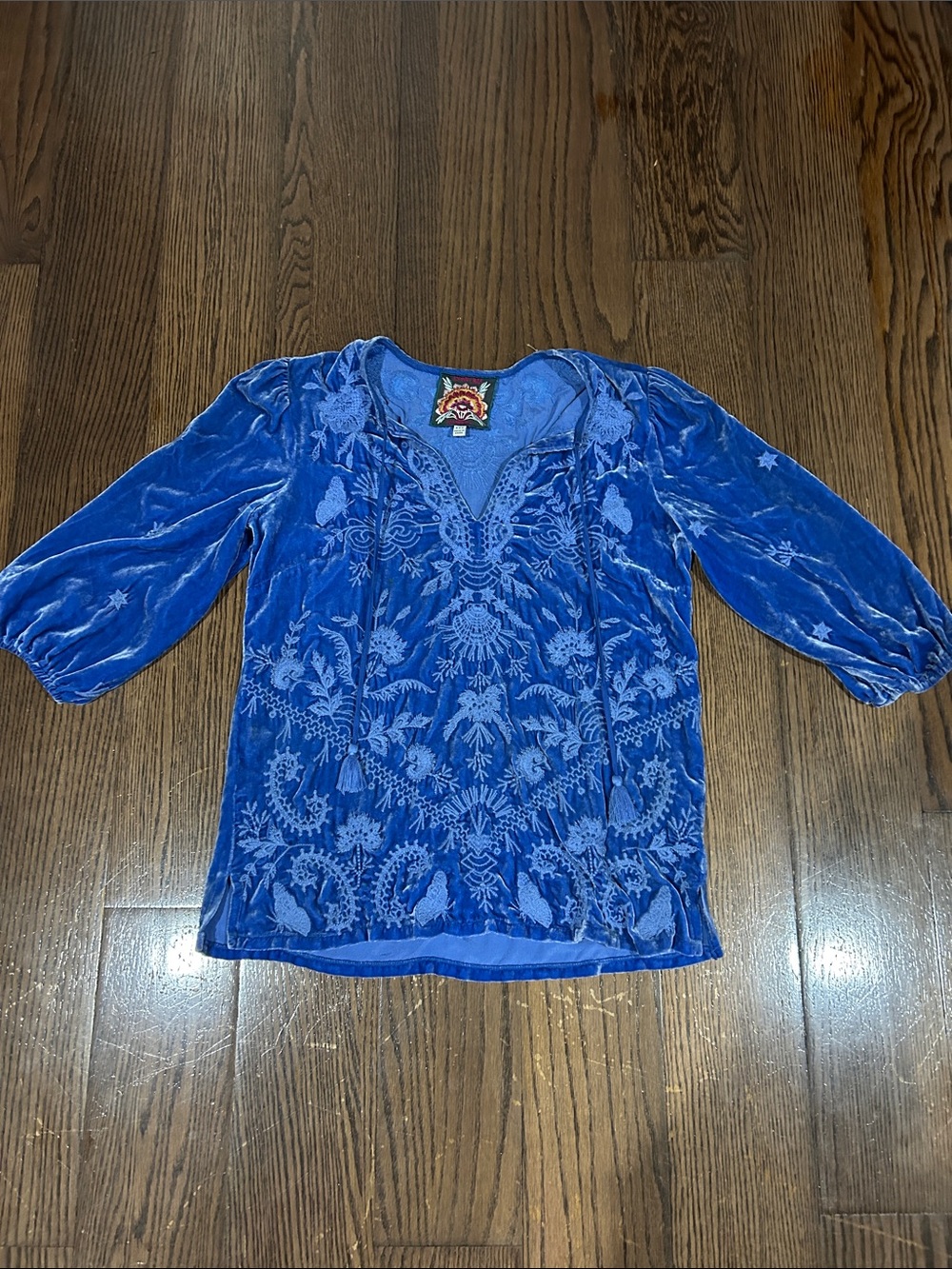 Johnny Was Cobalt Blue Embroidered Velvet Peasant Blouse Sz XXS